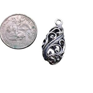 Carolyn Pollack sterling silver scroll pendant